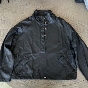 Oak + Fort stylish black jacket with high collar and 2 front pockets.